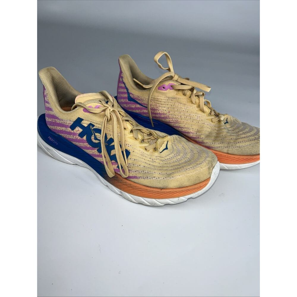 Hoka One One Mach 5 Womens Size 9 Yellow Athletic Running Shoes Sneakers 1127894